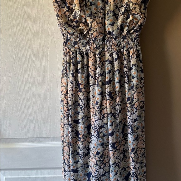 1. State Floral V-Neck Maxi Jumpsuit Navy and Peach. - Picture 3 of 9